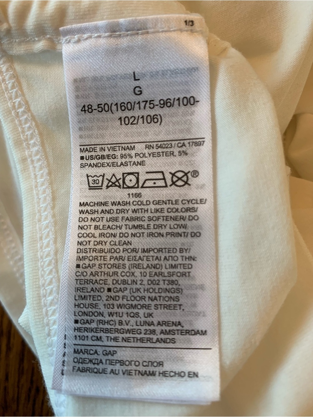 GAP FIT White Racerback Tank with Ruching - Picture 5 of 6